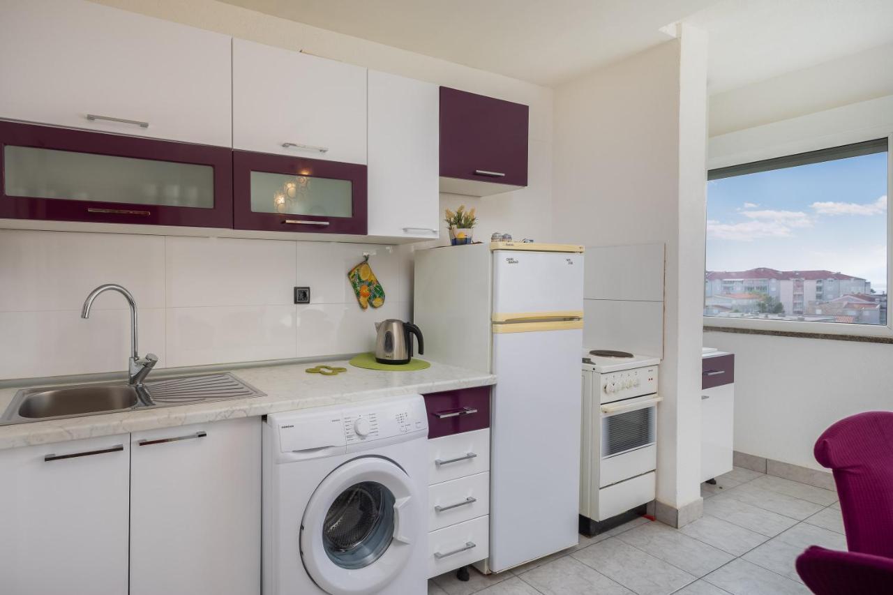 Edita - Apartment In Town Centre Макарська Екстер'єр фото
